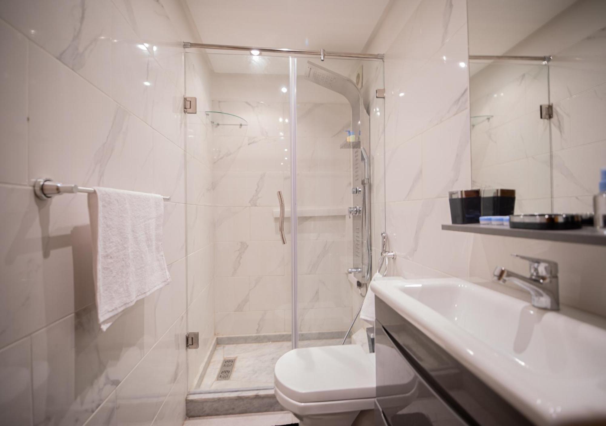 R101- Cosy And Stylish Apartment With King Size Bed- Belvedere Καζαμπλάνκα Εξωτερικό φωτογραφία